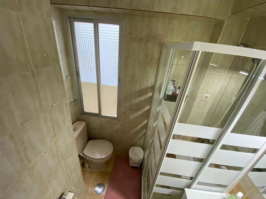 Habitacion Interior En Madrid Bagian luar foto
